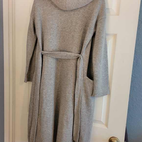 Ugg Cashmere Heather Gray Hooded Open Front Cardigan Size Medium - Picture 10 of 12